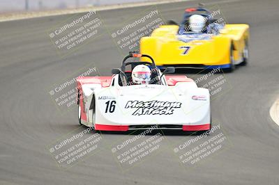 media/Jan-26-2025-CalClub SCCA (Sun) [[cfcea7df88]]/Group 6/Race/